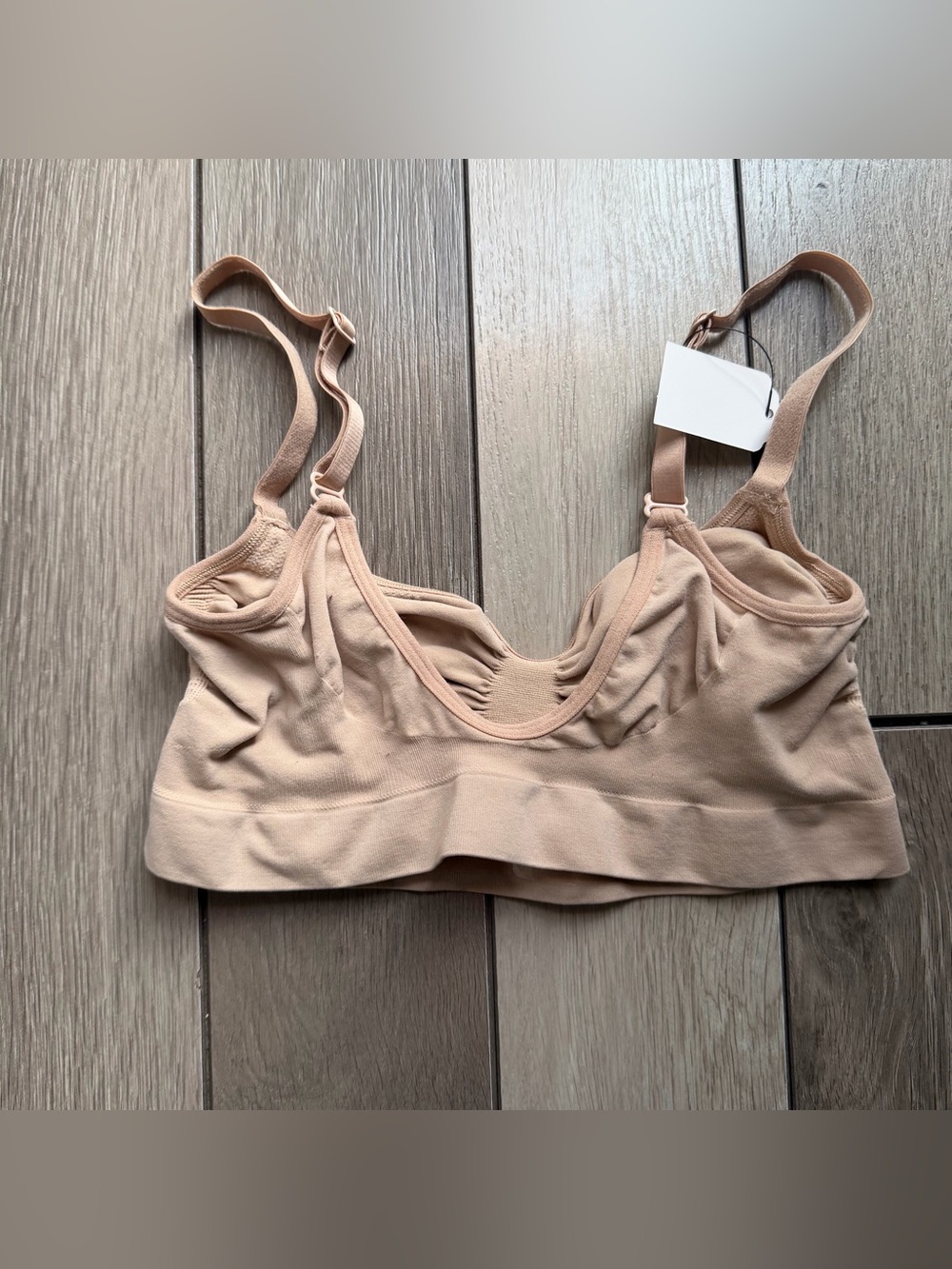 SKIMS Beige Seamless Bralette with Adjustable Straps - Picture 2 of 6